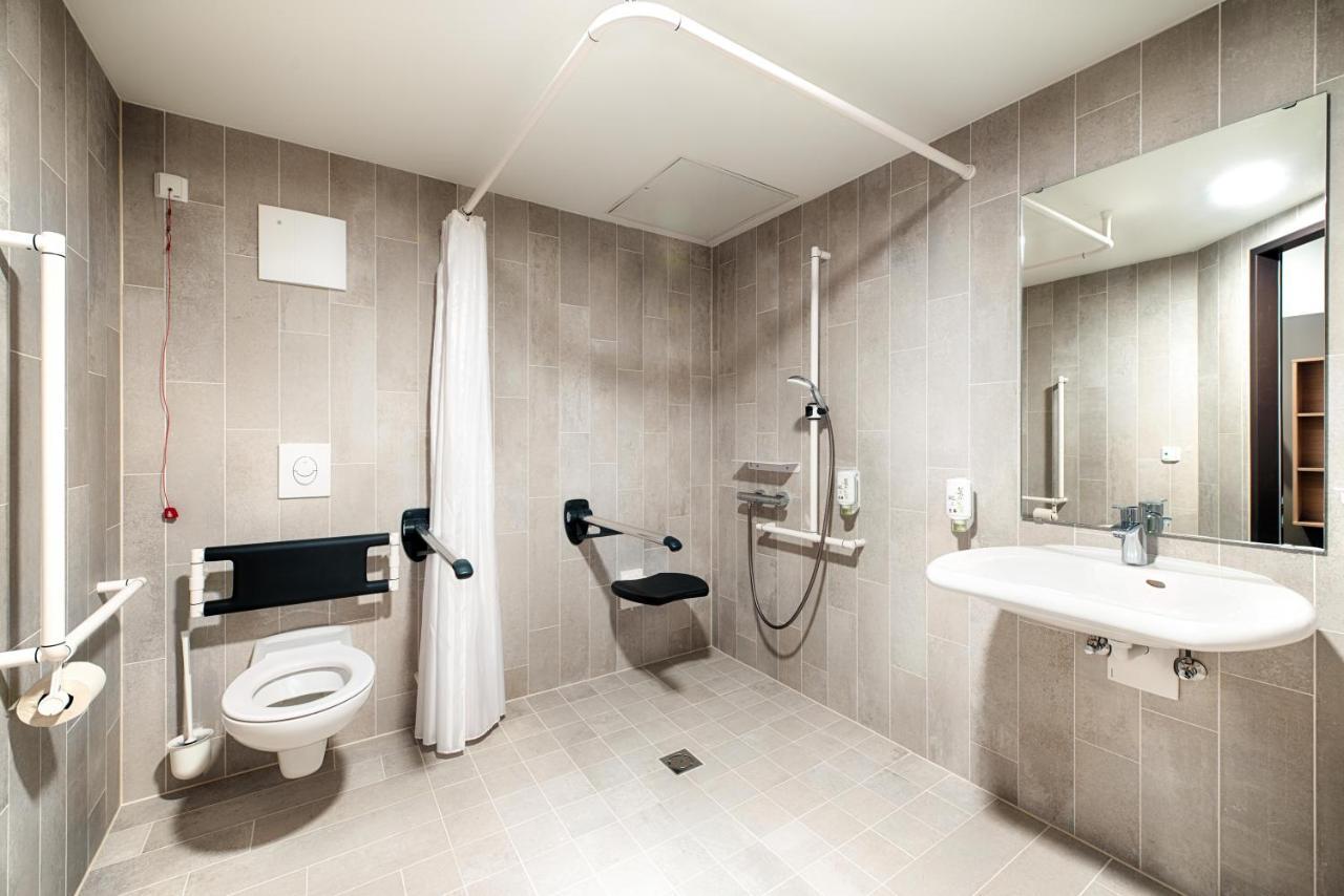 B&B Hotel Wien-Meidling エクステリア 写真